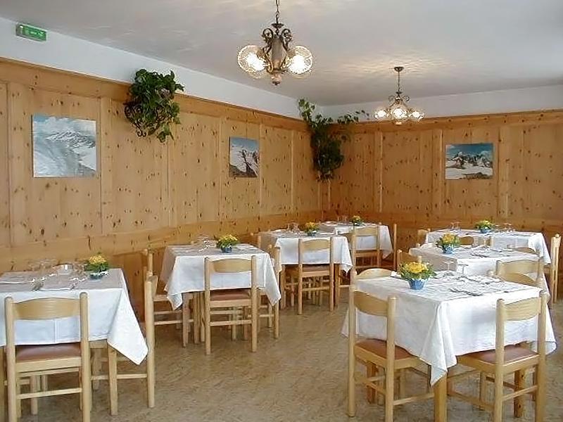 Albergo - B&B Alpina Premadio エクステリア 写真