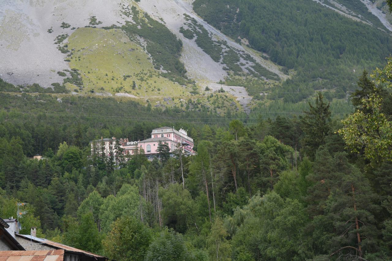 Albergo - B&B Alpina Premadio エクステリア 写真