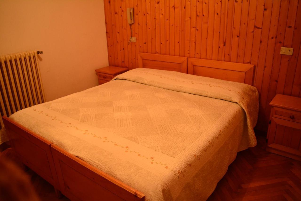 Albergo - B&B Alpina Premadio エクステリア 写真