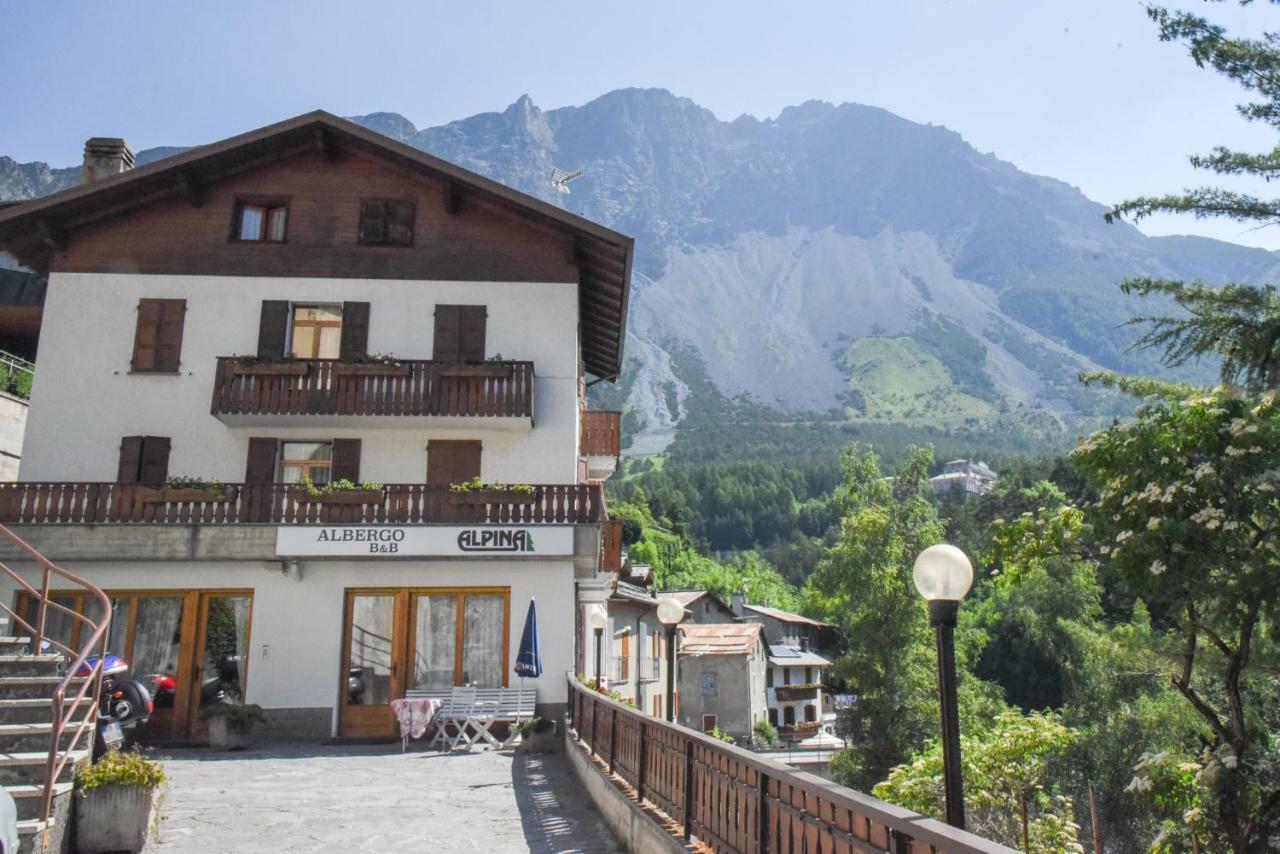 Albergo - B&B Alpina Premadio エクステリア 写真